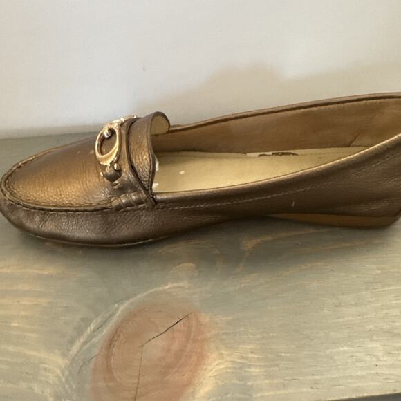 Coach Woman’s Shoes Fortunata Slip On Leather Loafers Size 9.5 B Gold/Bronze - Picture 4 of 16